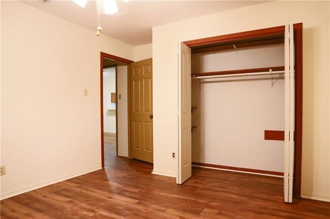 Building Photo - 4621 Sierra Blanca Blvd