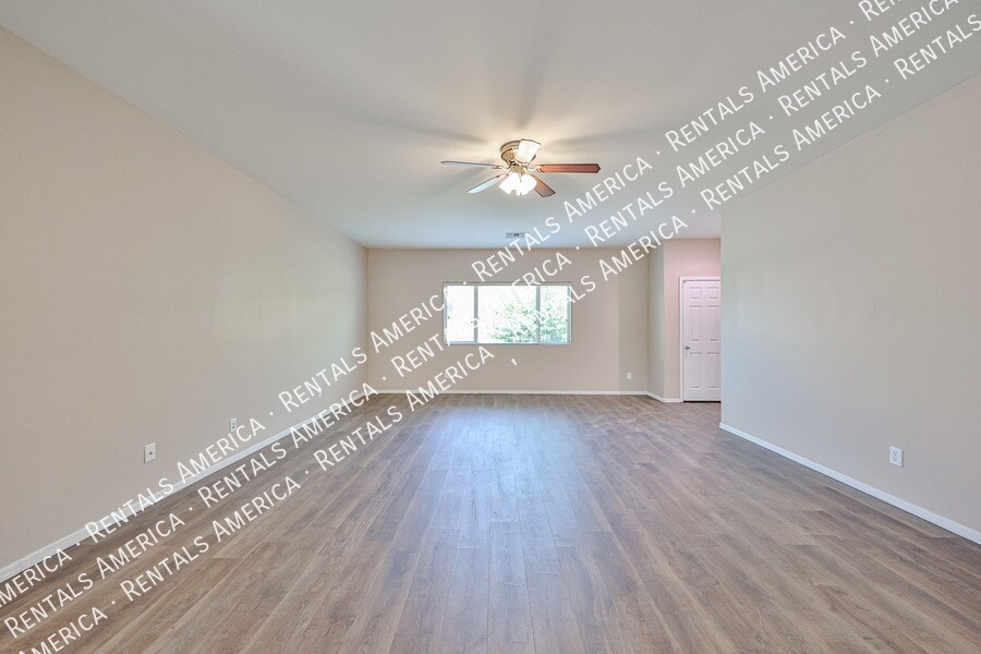 Building Photo - 3416 W la Mirada Dr