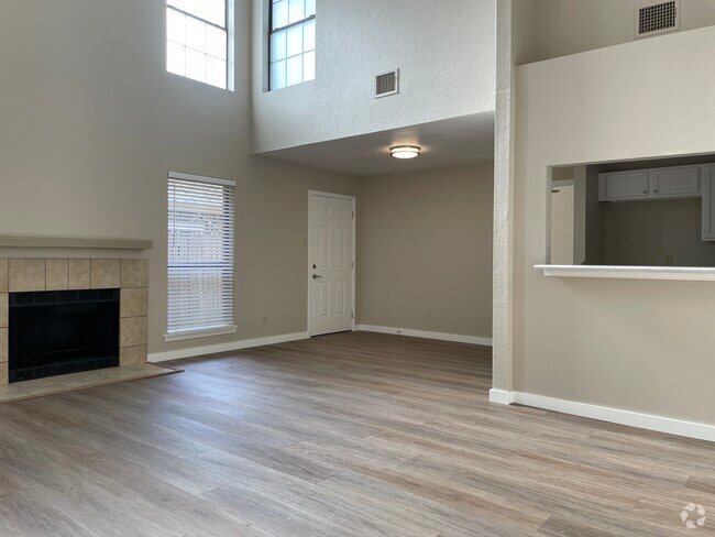 Building Photo - 1261 W Hudgins St