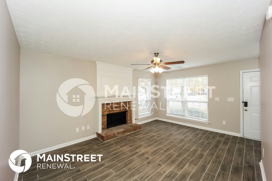 Building Photo - 1163 Millwood Dr