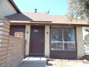 Building Photo - 4411 W Sirius Ave