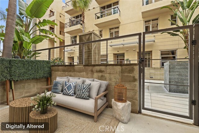 Building Photo - 133 The Promenade N