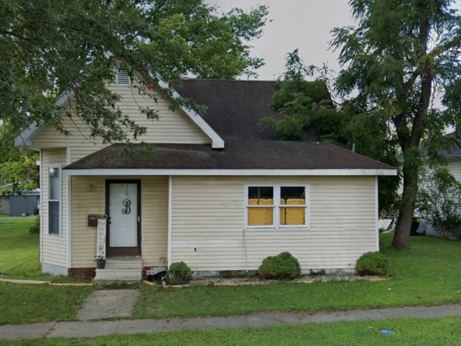 Building Photo - 509 S 7th St