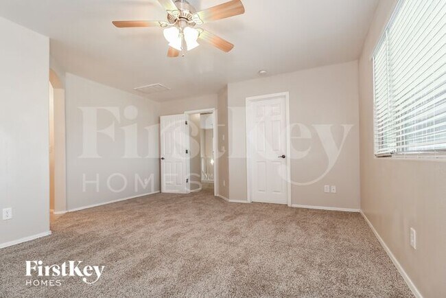 Building Photo - 14524 W Evans Dr