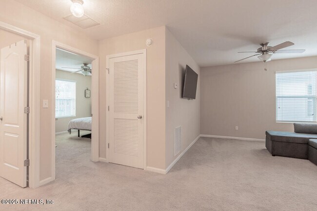 Building Photo - 417 Forest Meadow Ln