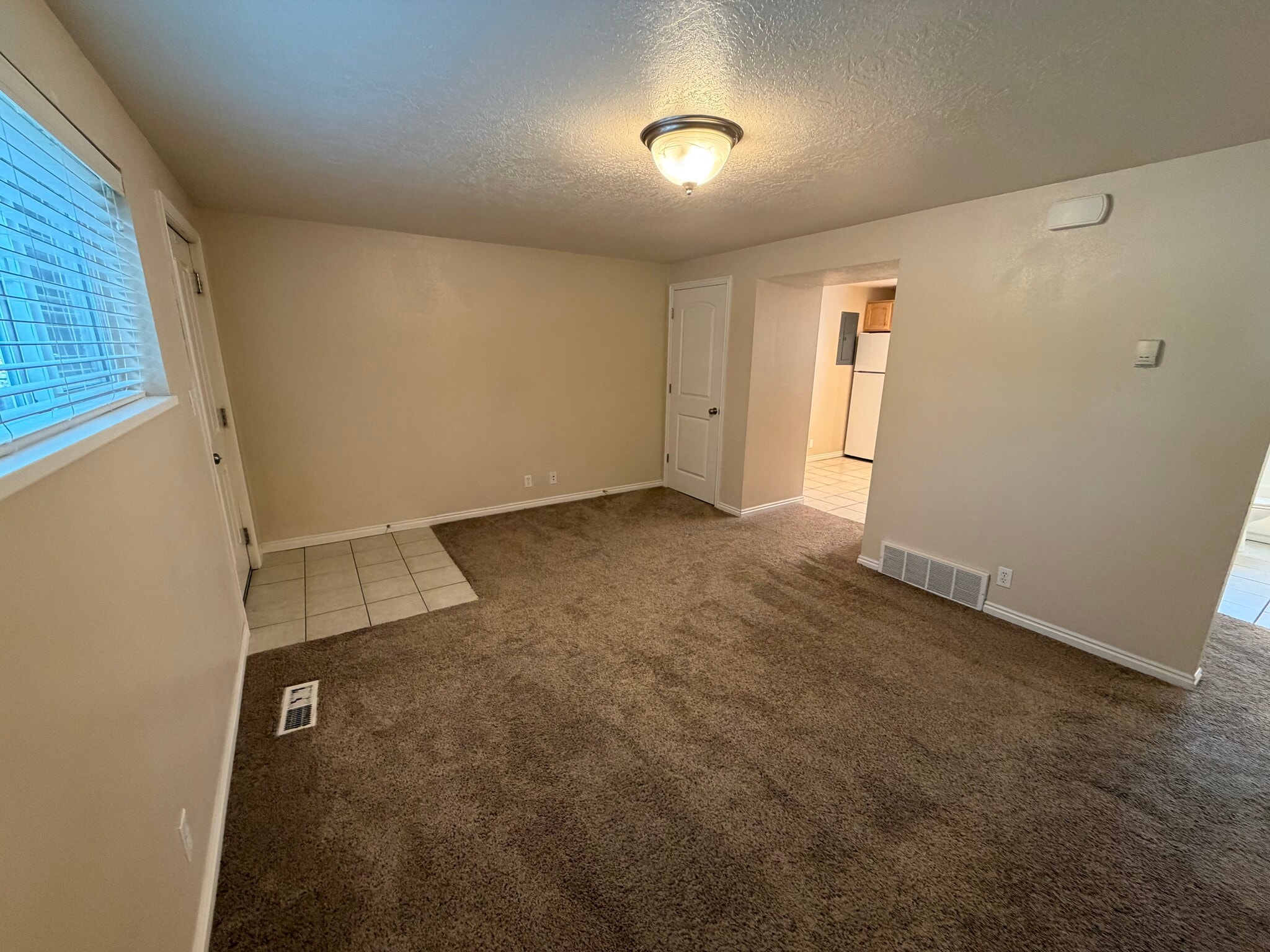 Building Photo - 1633 S 740 E