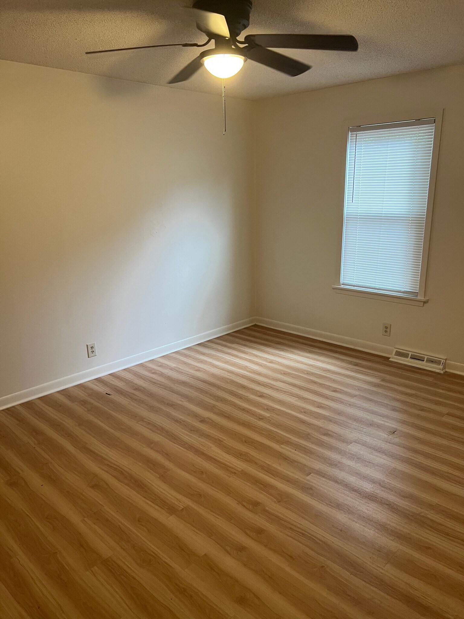 Building Photo - 110 Silas Ct