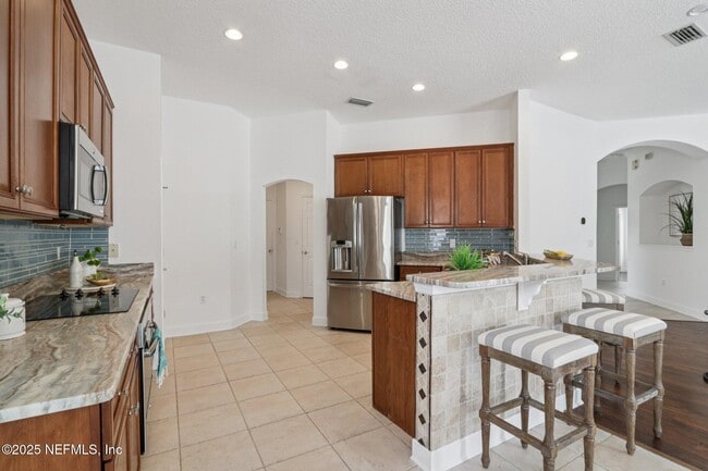 Building Photo - 10008 Sifton Ct