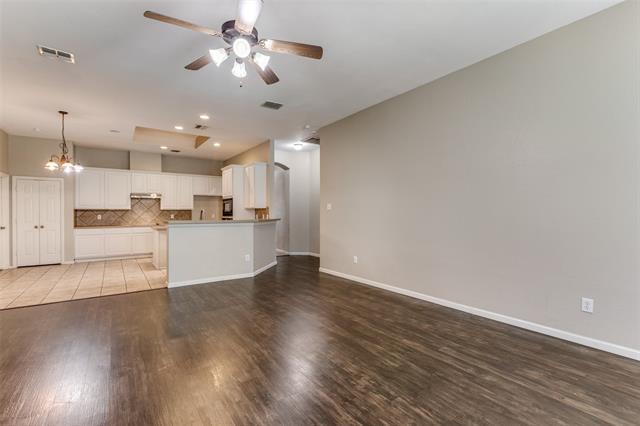 Building Photo - 15858 Durango Dr