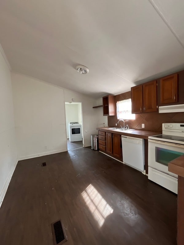 Building Photo - 15 Oddie Ln