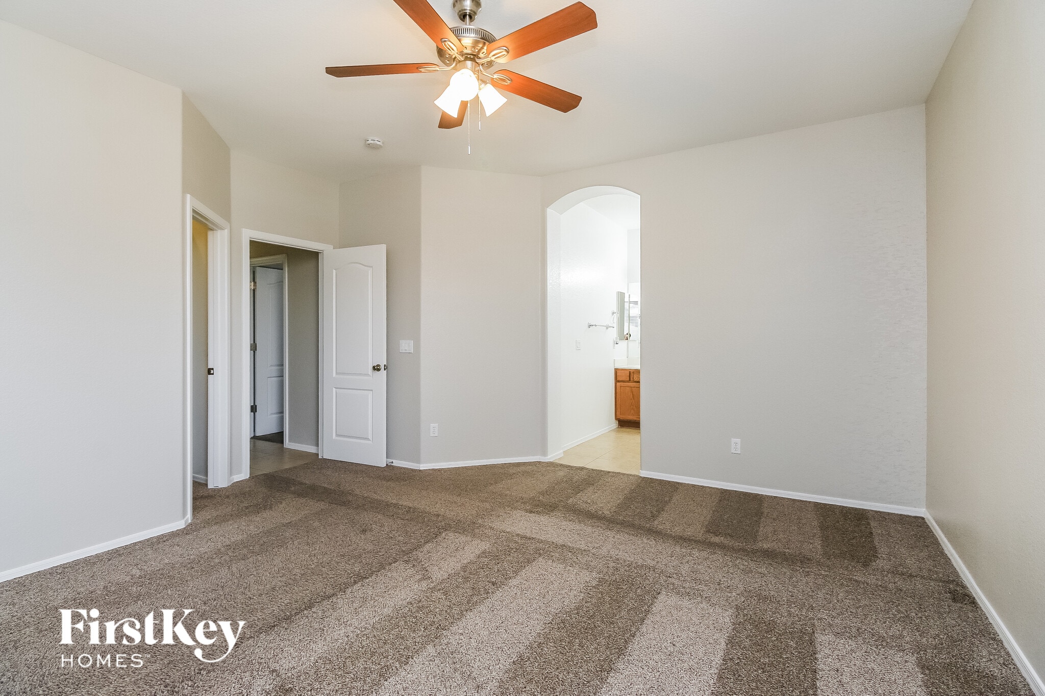 Building Photo - 12529 W Highland Ave