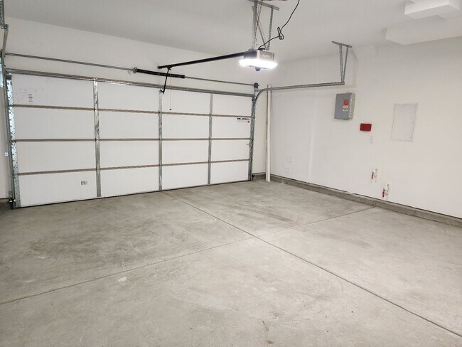 Building Photo - 2916 Liscum St