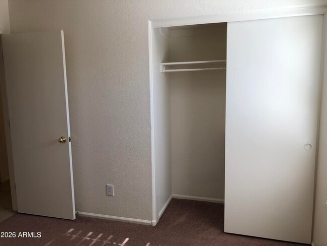 Building Photo - 16668 W Belleview St