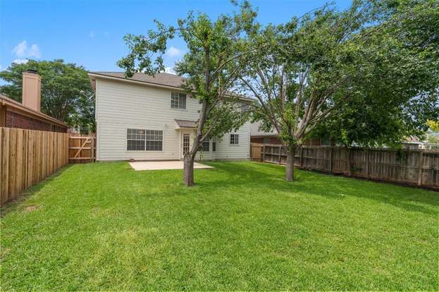 Building Photo - 5017 Cleves St