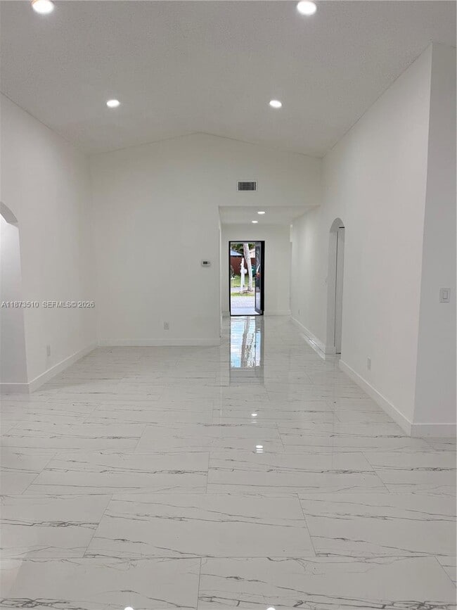 Building Photo - 15921 SW 82nd St