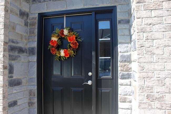 Building Photo - 113 Cedar Point Ln