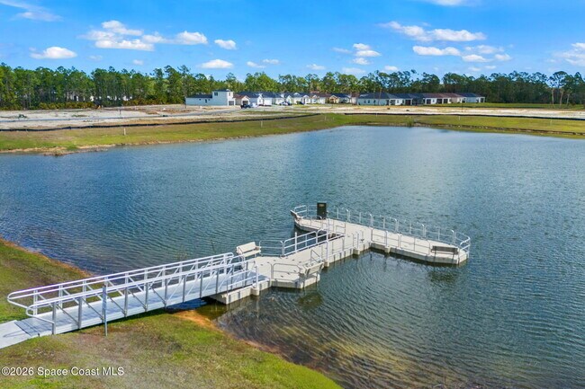 Building Photo - 1464 Island Ave NW
