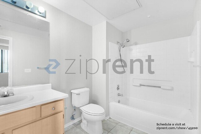 Building Photo - 701 Gibson Dr