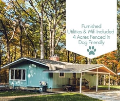 Building Photo - 1008 W Singing Woods Rd