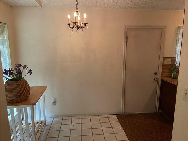 Building Photo - 905 Tillery St