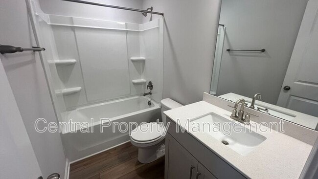 Building Photo - 505 Pennystone Ln