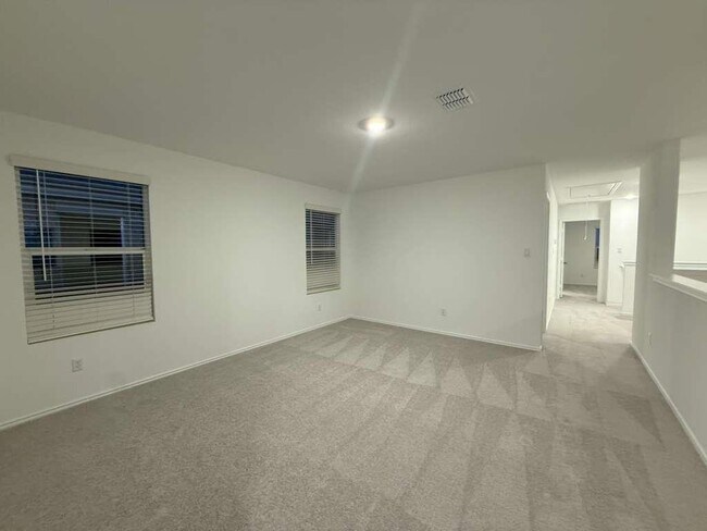 Building Photo - 17702 Sage Thrasher Dr