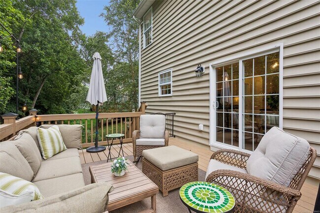 Building Photo - 112 Yardarm Ct