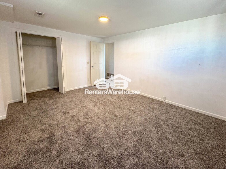 Building Photo - 9197 Knox Ct