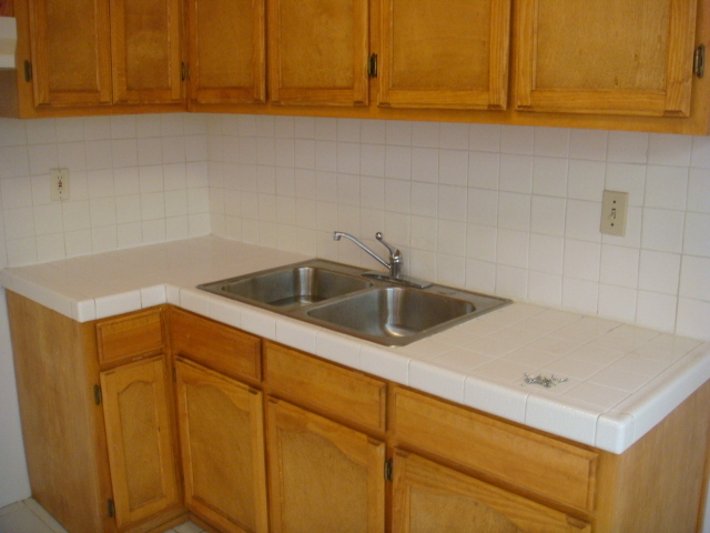 Kitchen - 1937 S Bedford St