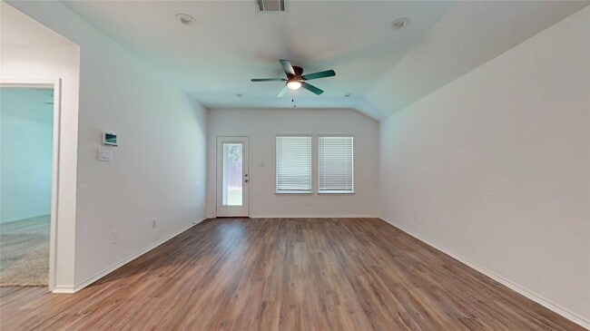 Building Photo - 16873 Short Pnes Dr
