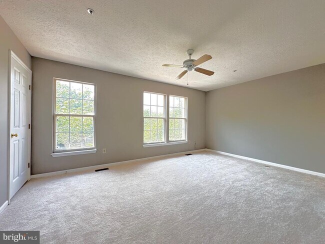 Building Photo - 20527 Lowfield Dr
