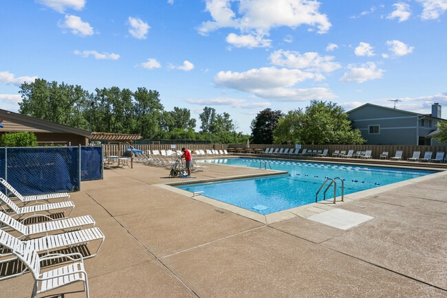 Building Photo - 409 Mallard Dr