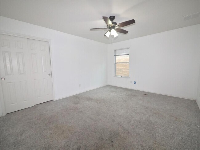 Building Photo - 5604 Adair Dr