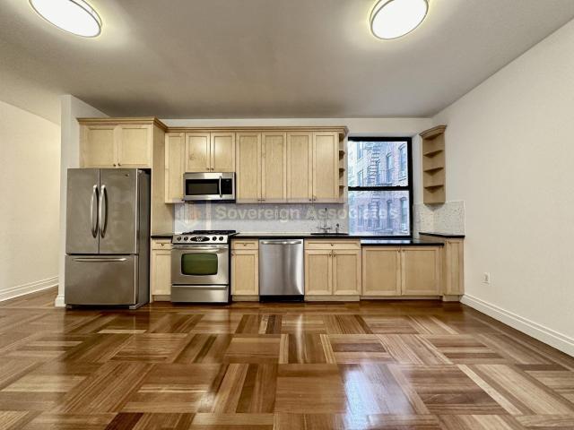 Building Photo - 3 bedroom in NEW YORK NY 10031