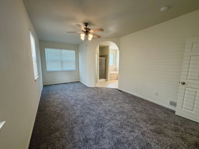 Building Photo - 3302 68th Ave Ct