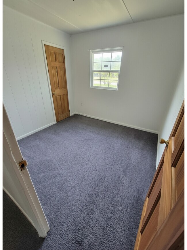 Building Photo - 2665 Chatsworth Ct