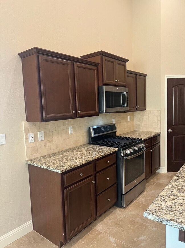 Building Photo - Charming Loma Vista Home