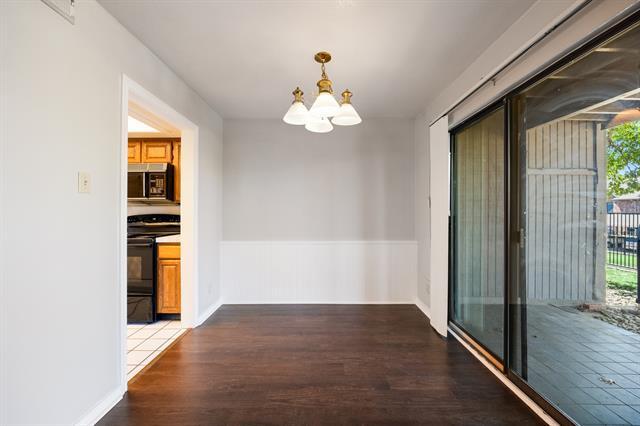 Building Photo - 1533 Signal Ridge Pl