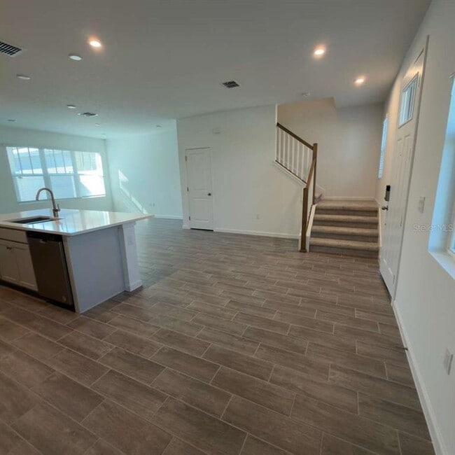 Building Photo - 2468 Celebration Blvd