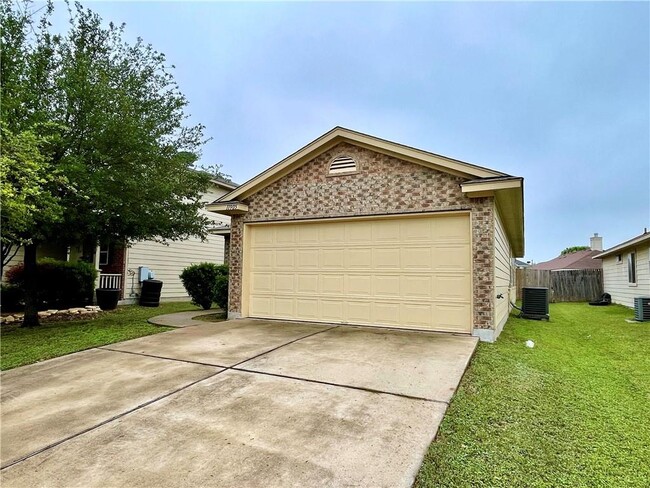 Building Photo - 11905 Aitne Ln