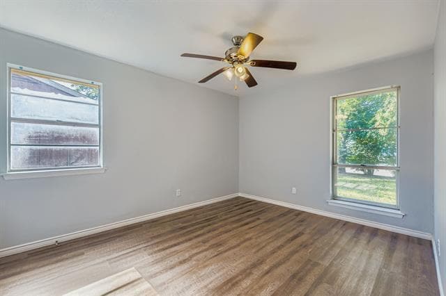 Building Photo - 14914 Marsha Dr