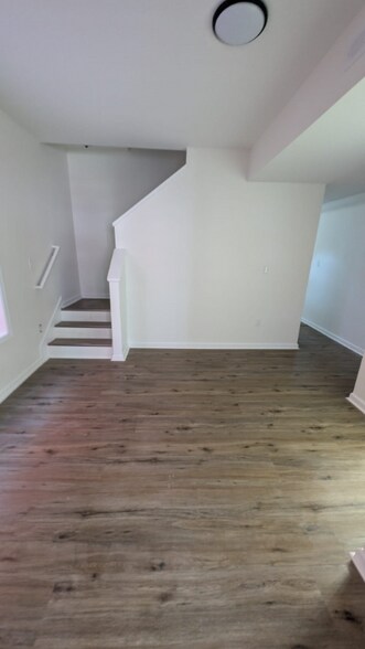 Building Photo - 59 Madison Ave