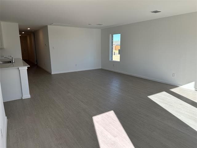 Building Photo - 744 Dressage Ln