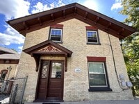 Building Photo - 315 Mountain St