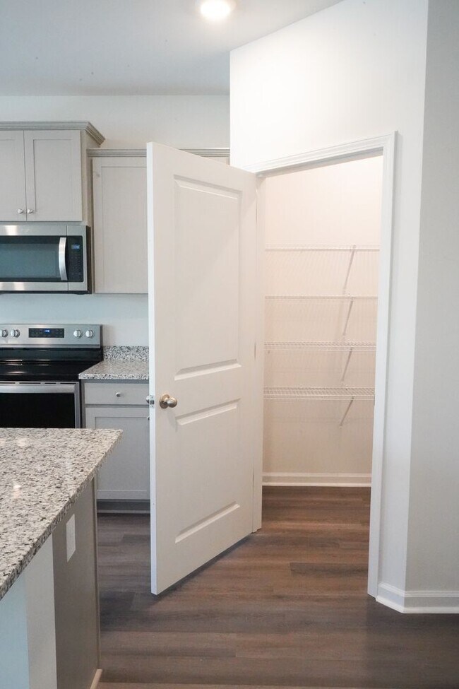 Building Photo - Available Soon!