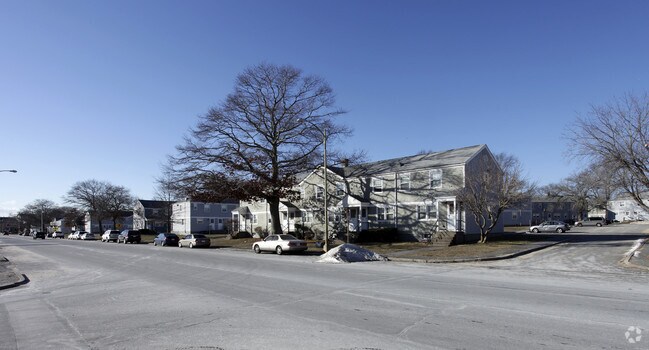 Building Photo - Blue Meadows
