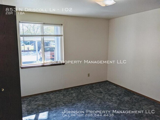 Building Photo - 853 N Driscoll Ln #102