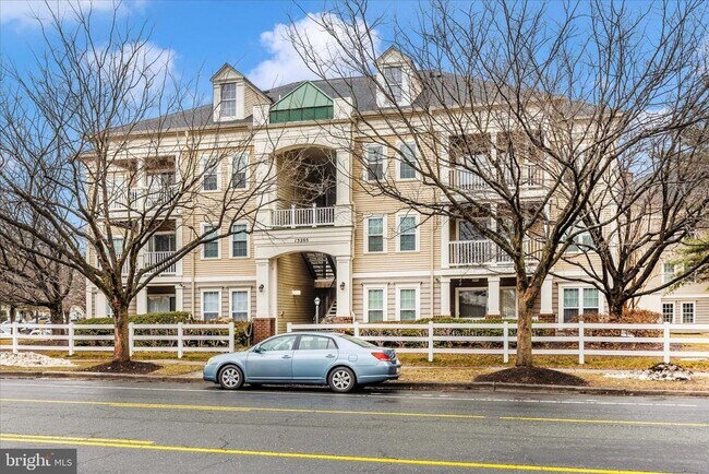 Building Photo - 13205 Cloppers Mill Dr