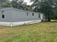 Building Photo - 385 Liberty Church Rd