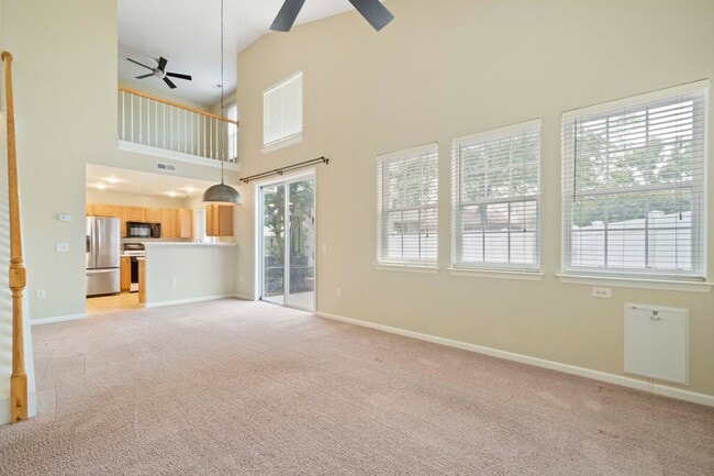 Building Photo - Located in Highland Creek